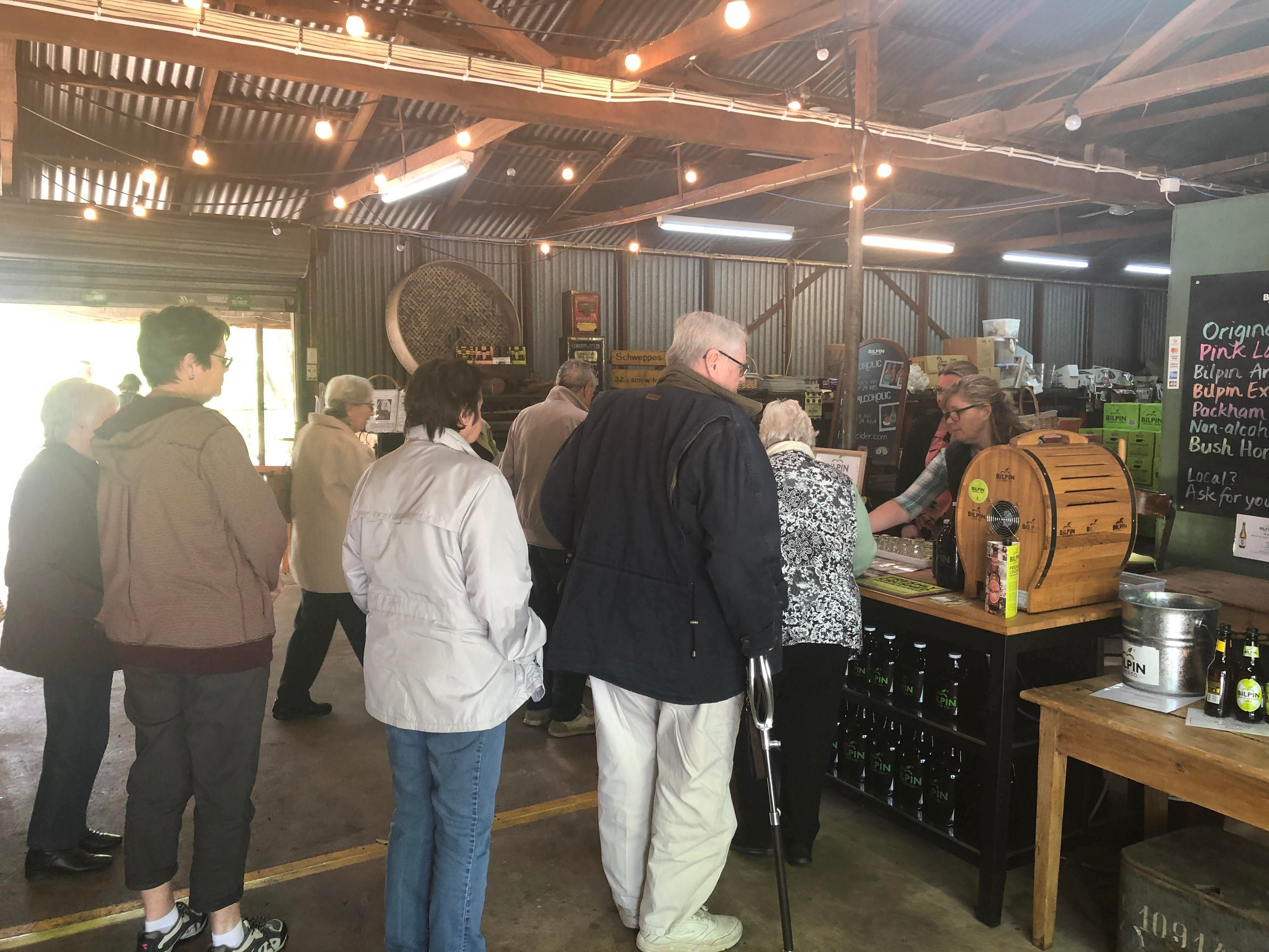 Mount Tomah Botanical Gardens Image -5be75162395d0